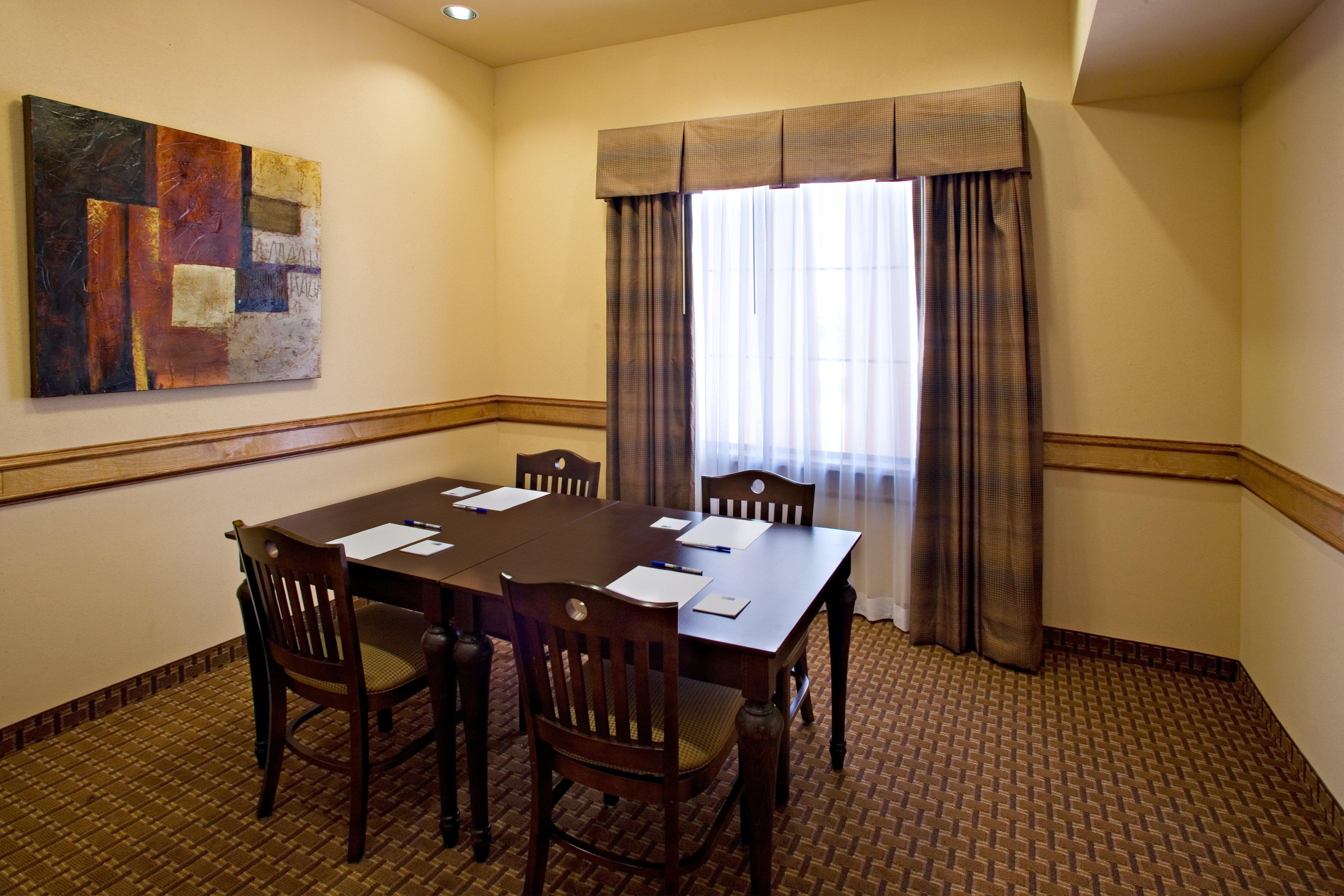 Holiday Inn Express Hotel And Suites Kingsville By Ihg Buitenkant foto