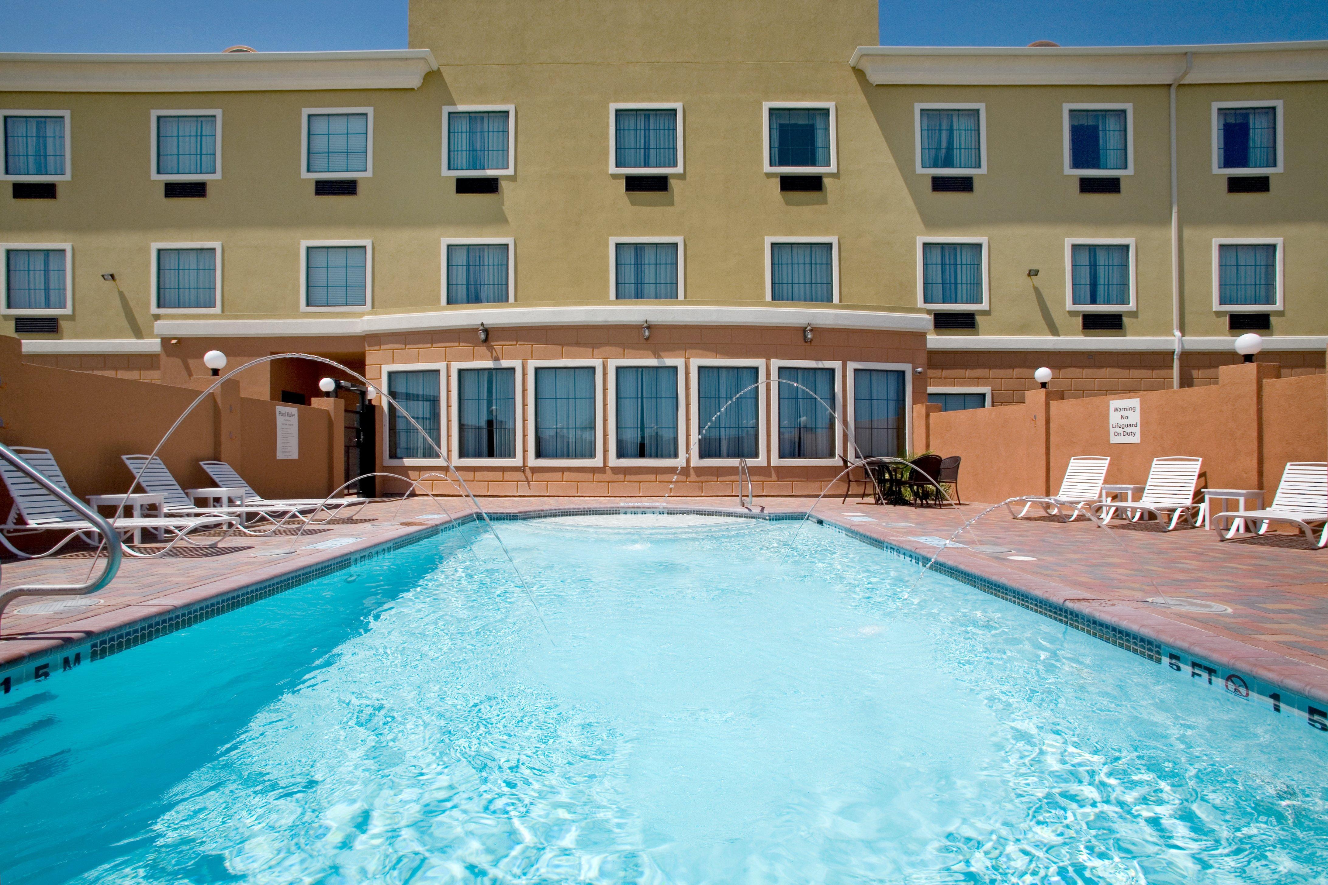 Holiday Inn Express Hotel And Suites Kingsville By Ihg Faciliteiten foto